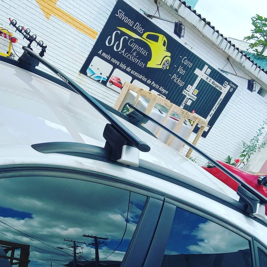Peças e acessórios automotivos SS Capotas